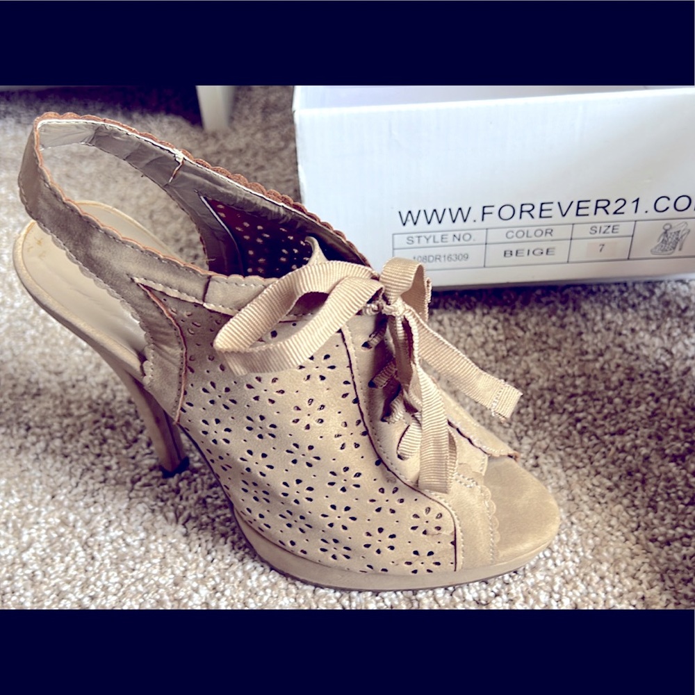 Platform Nude heels